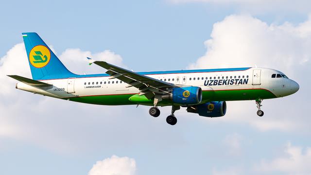 UK32019:Airbus A320-200:Uzbekistan Airways
